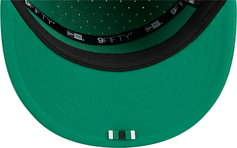 Philadelphia Eagles New Era Kelly Green 2025 Sideline Split Panel 9FIFTY Snapback Hat for Men product image 7, provided for