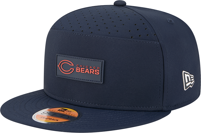 Chicago Bears New Era Navy 2025 Sideline Split Panel 9FIFTY Snapback Hat for Men product image 1, provided for visual