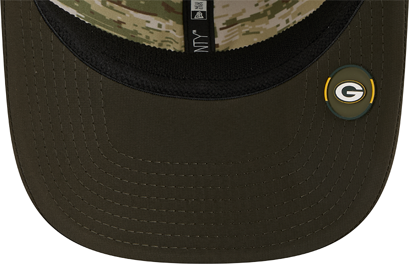 Green Bay Packers New Era Green 2025 Salute To Service Sideline 9SEVENTY Trucker Adjustable Hat for Men product image 7,