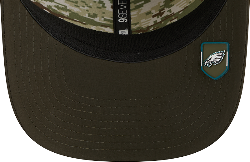 Philadelphia Eagles New Era Green 2025 Salute To Service Sideline 9SEVENTY Trucker Adjustable Hat for Men product image 7,