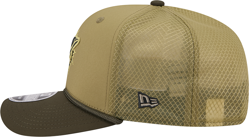 Miami Dolphins New Era Green 2025 Salute To Service Sideline 9SEVENTY Trucker Adjustable Hat for Men product image 4,
