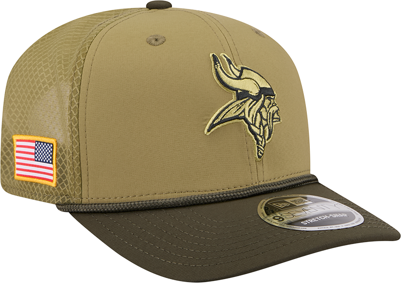 Minnesota Vikings New Era Green 2025 Salute To Service Sideline 9SEVENTY Trucker Adjustable Hat for Men product image 1,