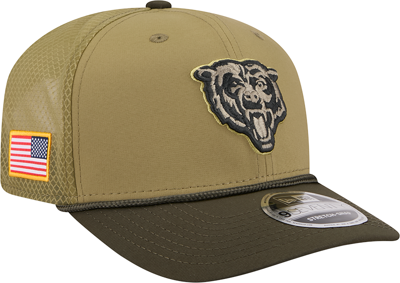Chicago Bears New Era Green 2025 Salute To Service Sideline 9SEVENTY Trucker Adjustable Hat for Men product image 1,