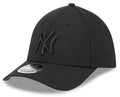 New York Yankees M-Crown 39Thirty Tonal Black Flex Fit Hat product image 1, provided for visual reference and product detail