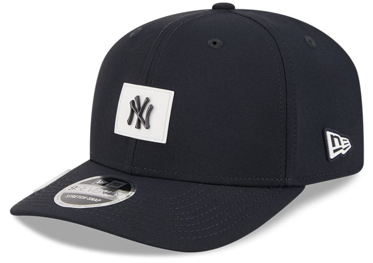 New York Yankees New Era 2026 Clubhouse 9SEVENTY Stretch Snap Adjustable Hat-Navy product image 1, provided for visual