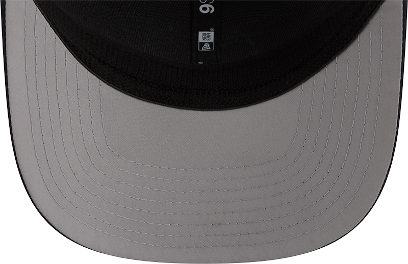 Michigan Wolverines New Era Navy/White 9SEVENTY Trucker Stretch Snap Hat for Men product image 5, provided for visual