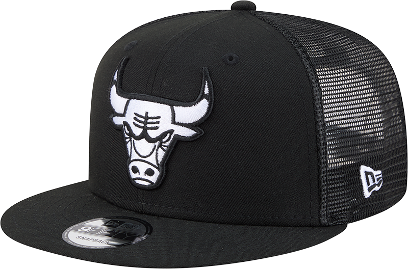 Chicago Bulls New Era Black & White 9FIFTY Trucker Snapback Hat product image 1, provided for visual reference and product