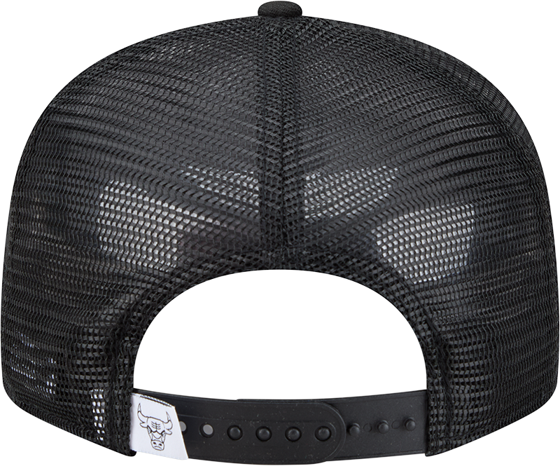 Chicago Bulls New Era Black & White 9FIFTY Trucker Snapback Hat product image 6, provided for visual reference and product