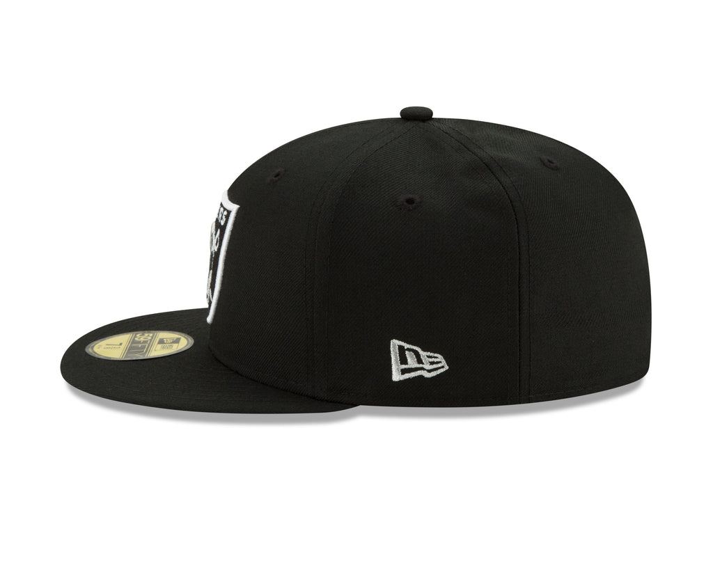 Las Vegas Raiders New Era Black Classic 59FIFTY Fitted Hat product image 4, provided for visual reference and product detail