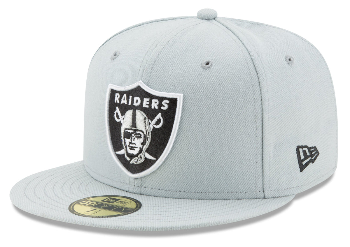 Las Vegas Raiders New Era Snow Gray Classic 59FIFTY Fitted Hat product image 1, provided for visual reference and product