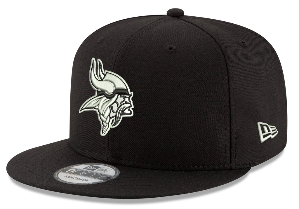 Minnesota Vikings New Era Black and White Basic 9FIFTY Adjustable Snapback Hat product image 1, provided for visual