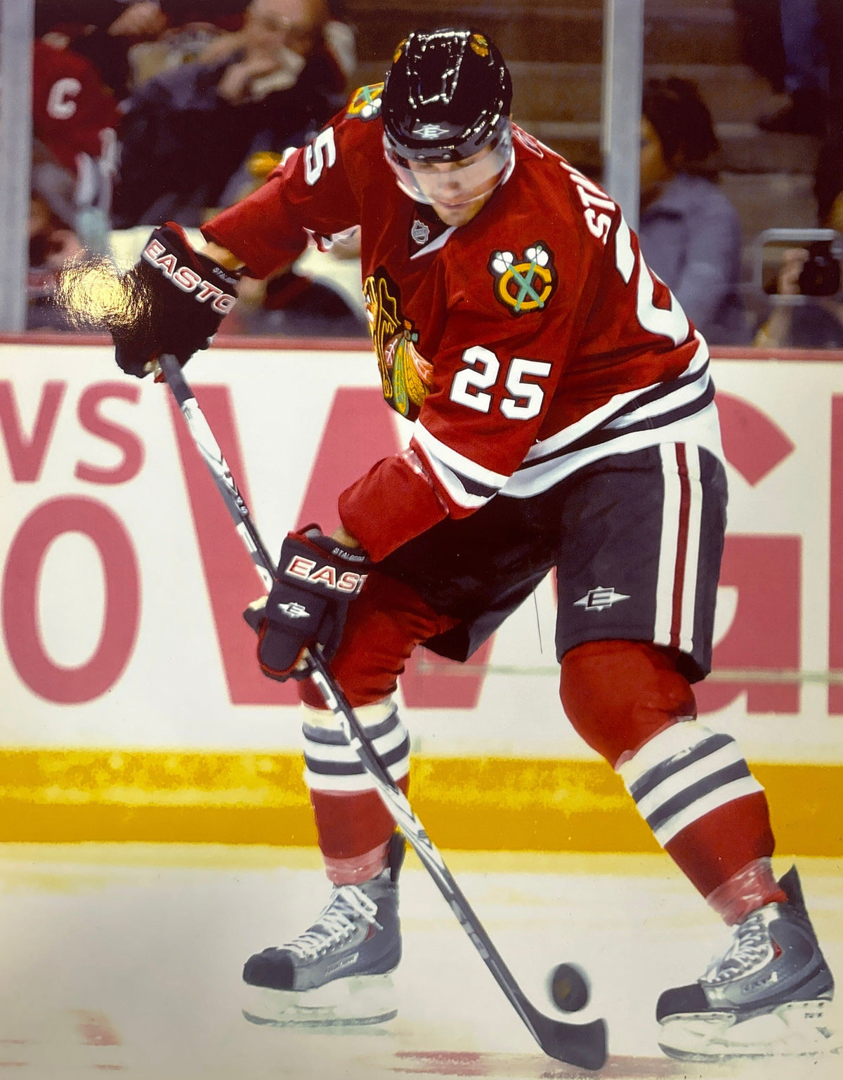 Viktor Stålberg Chicago Blackhawks Action Photo (8X10) product image 1, provided for visual reference and product detail