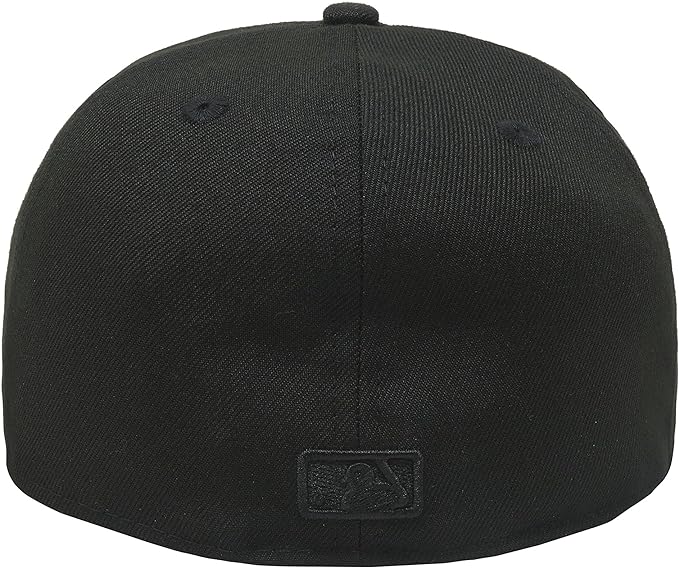 Philadelphia Phillies Tonal Black On Black 59FIFTY Fitted Hat for Men product image 4, provided for visual reference and