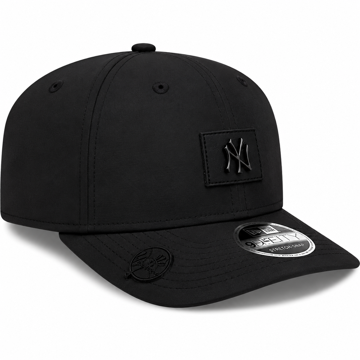 New York Yankees New Era 2026 Clubhouse 9SEVENTY Stretch Snap Adjustable Hat-Black Tonal product image 3, provided for