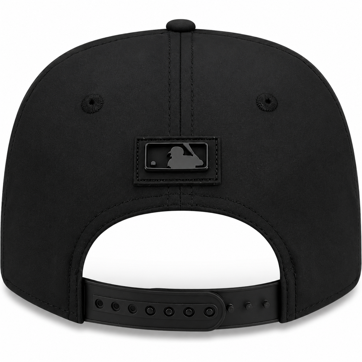 New York Yankees New Era 2026 Clubhouse 9SEVENTY Stretch Snap Adjustable Hat-Black Tonal product image 4, provided for