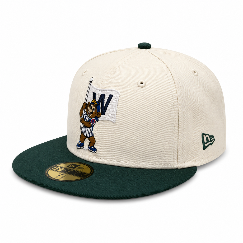 Chicago Cubs New Era Clark the Bear W Flag Chrome/Forest Green 59FIFTY Fitted Hat product image 3, provided for visual