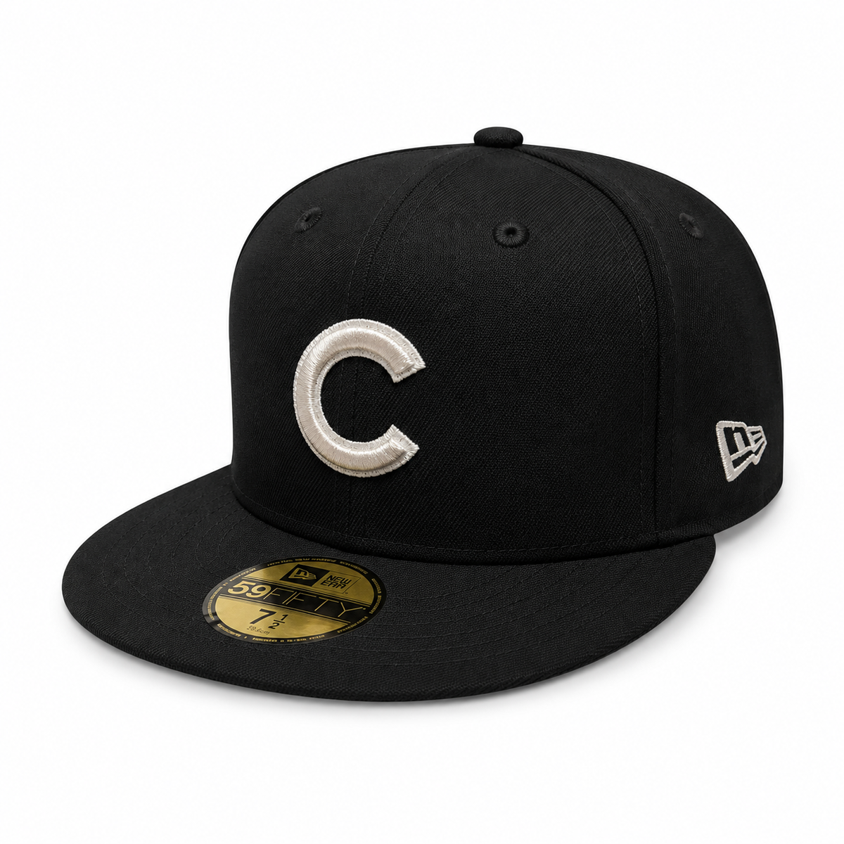 Chicago Cubs Black/Platinum New Era 59FIFTY Fitted Hat product image 3, provided for visual reference and product detail