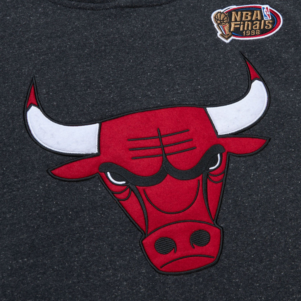 Chicago Bulls Mitchell & Ness Snow Washed Fleece Hoodie product image 3