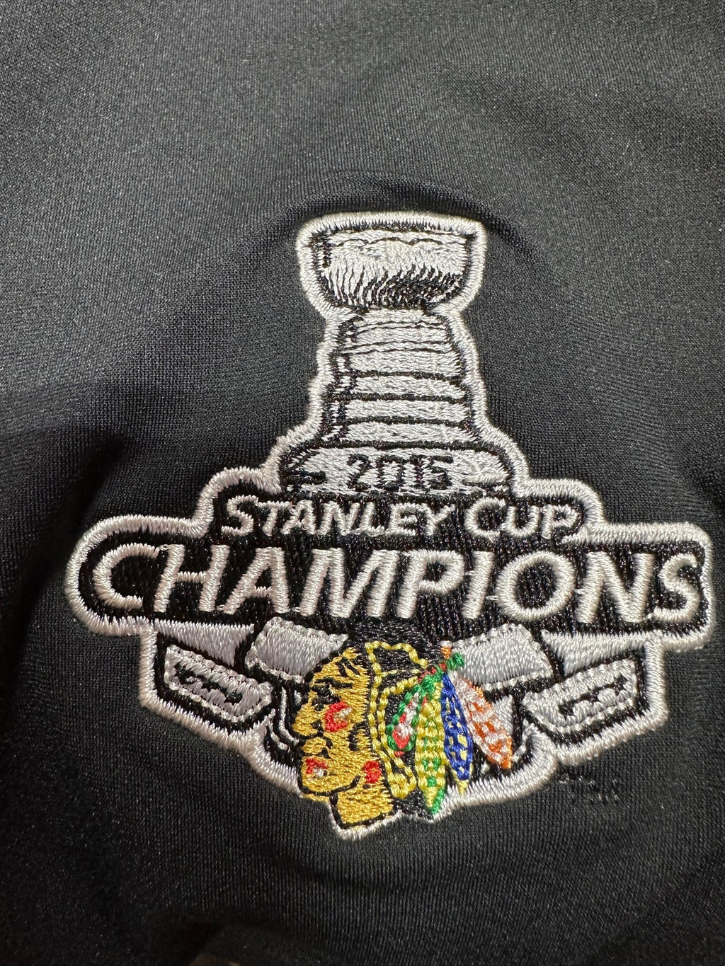 Chicago Blackhawks 2015 Stanley Cup Champions Metro 1/4 Zip Jacket for Men product image 2, provided for visual reference