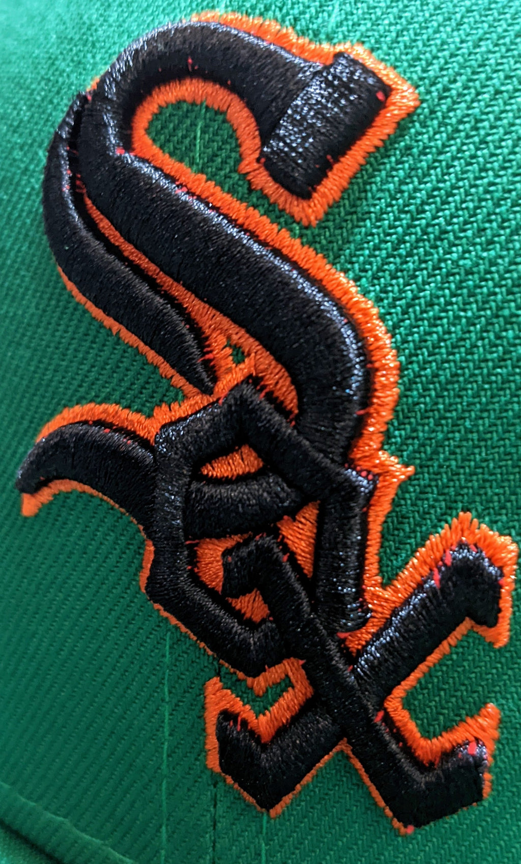 Chicago White Sox New Era Kelly Green/Orange 59FIFTY Lucky Fitted Hat product image 5, provided for visual reference and