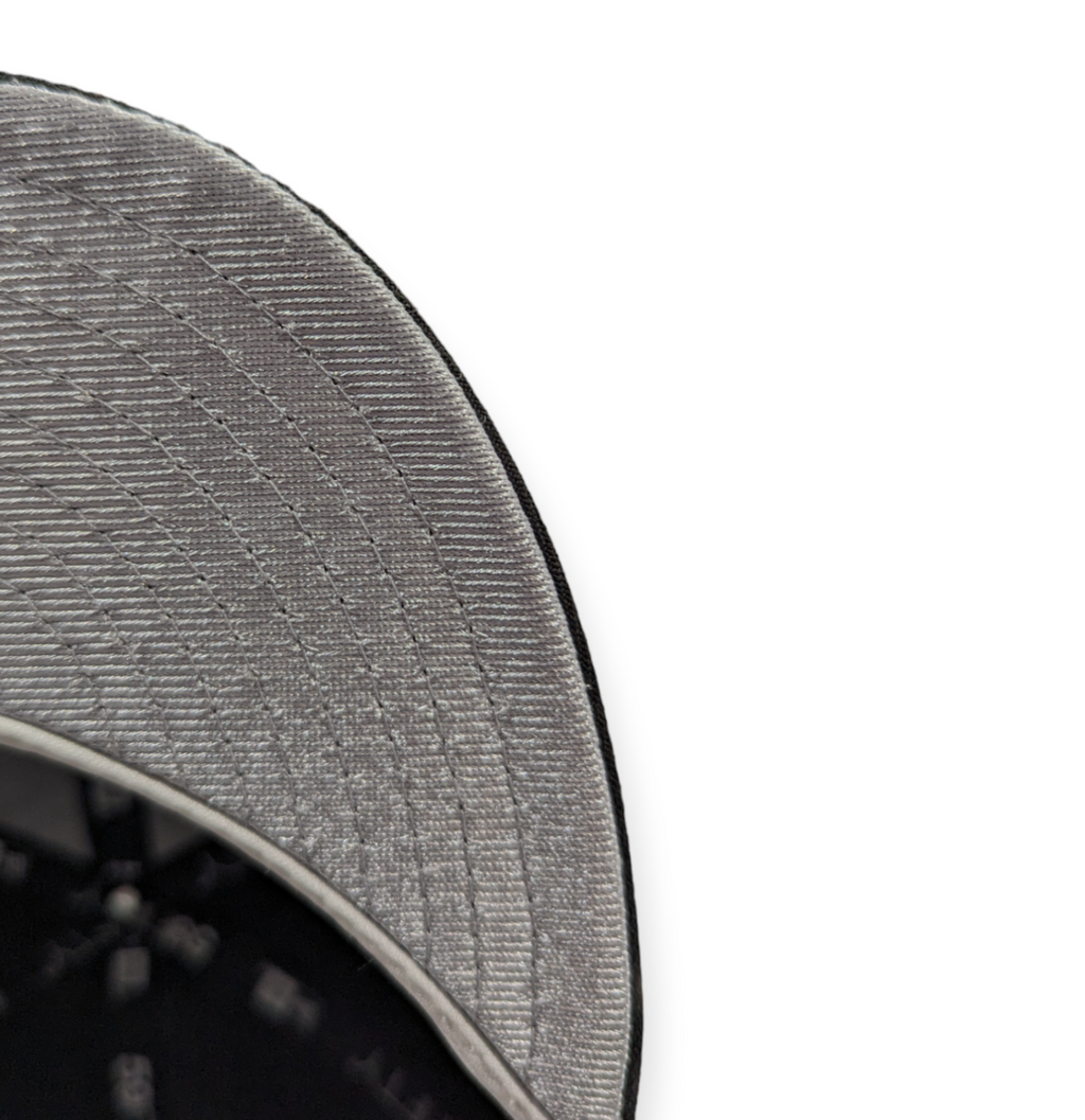 Chicago White Sox Black/Platinum New Era 2005 World Series 59FIFTY Fitted Hat product image 8, provided for visual reference