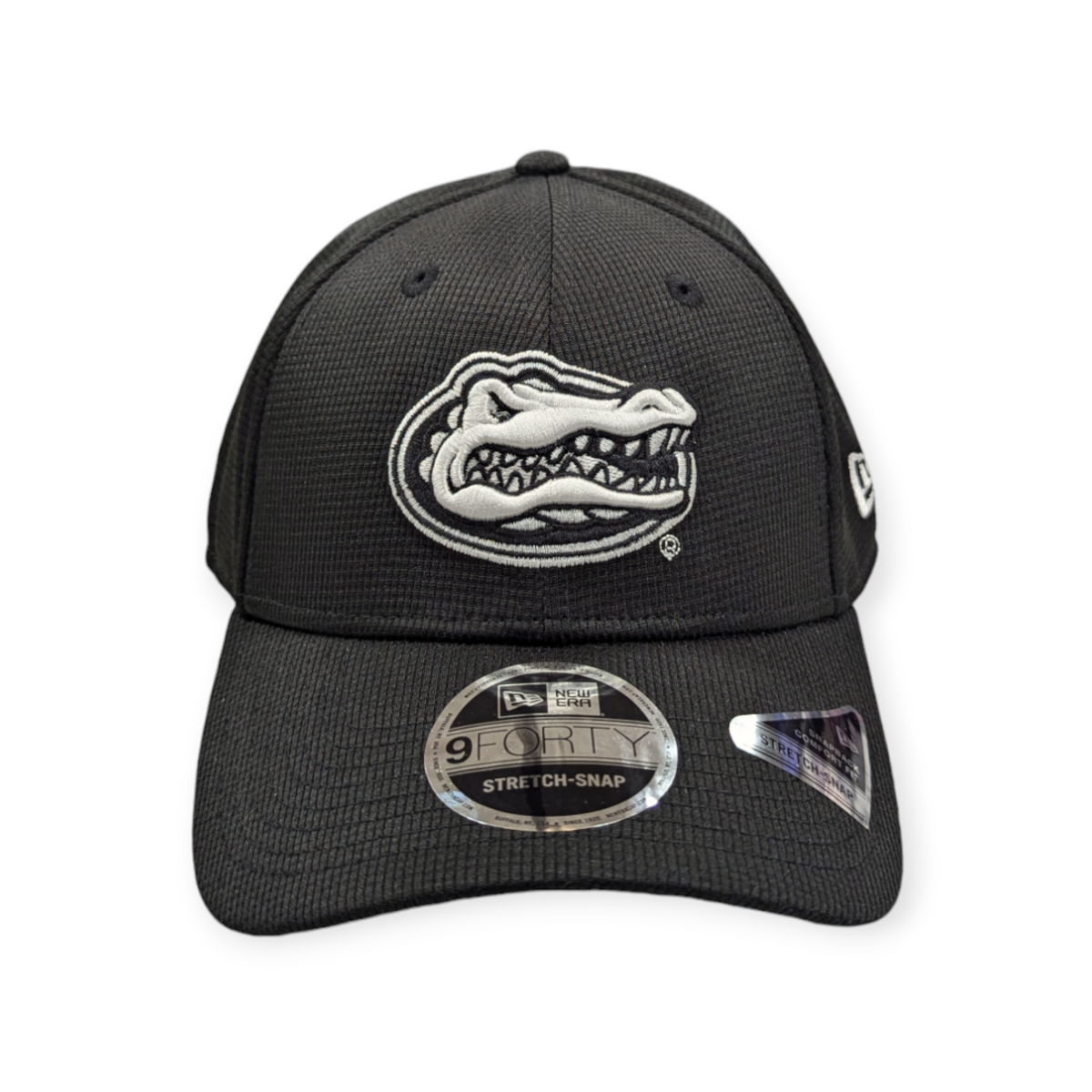 Florida Gators New Era Black Pivot 9FORTY Adjustable Hat product image 2, provided for visual reference and product detail