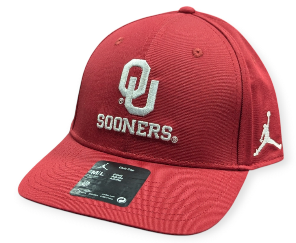 Oklahoma Sooners Nike Crimson Adjustable Club Hat product image 1, provided for visual reference and product detail review