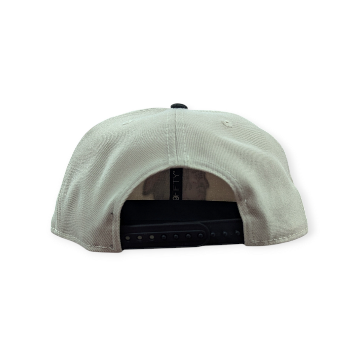 Chicago Blackhawks New Era Stone/Black 2025 Winter Classic 9FIFTY Adjustable Snapback Hat product image 4, provided for