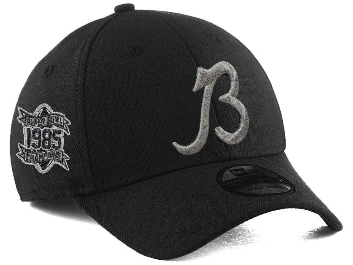 Chicago Bears New Era "B" Black/Graphite 1985 Champions 39THIRTY Flex Hat for Men product image 1, provided for visual