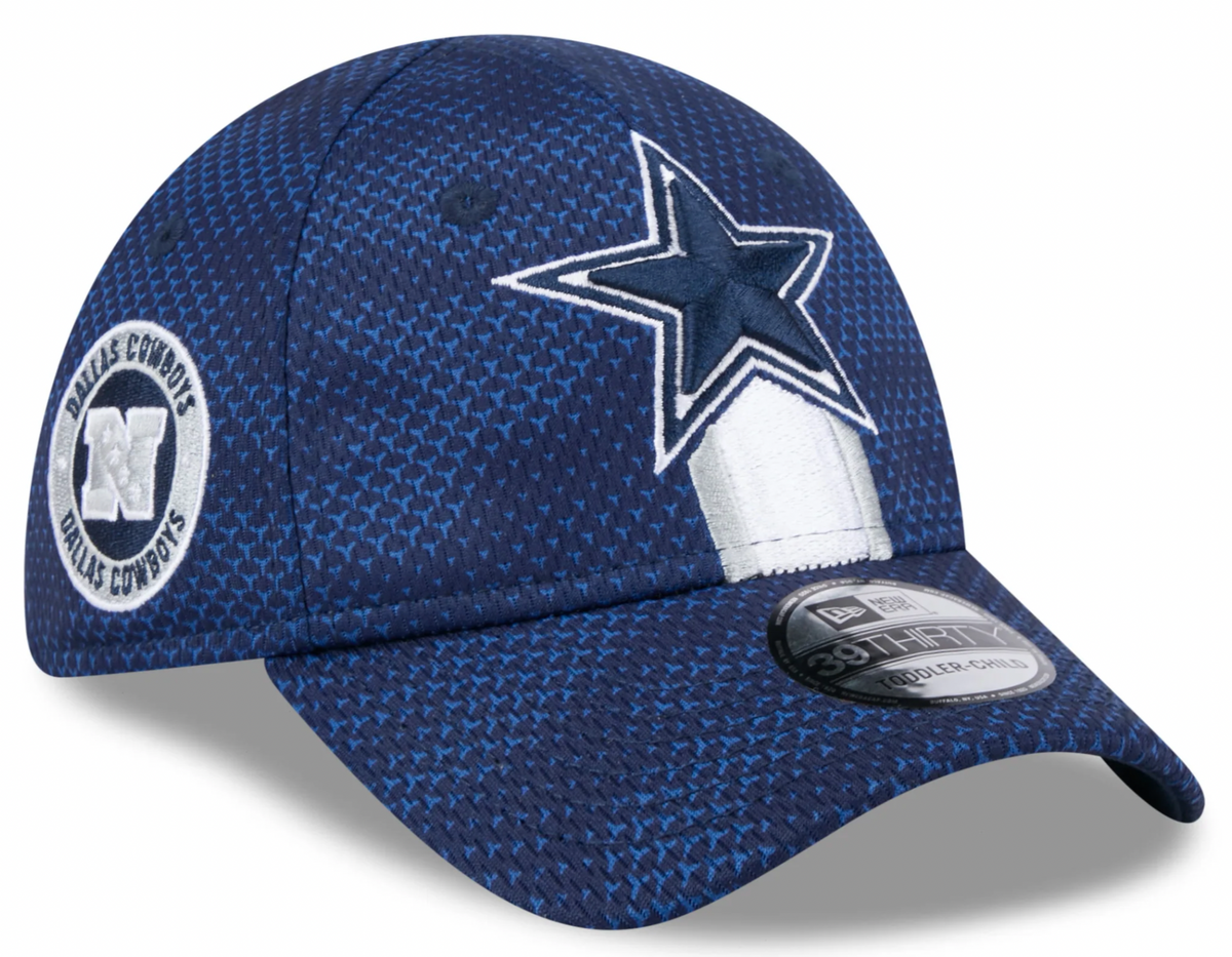 Dallas Cowboys New Era 2024 Sideline Navy 39THIRTY Flex Hat for Men product image 1, provided for visual reference and