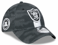 Las Vegas Raiders New Era 2024 Sideline Black 39THIRTY Flex Hat for Men product image 1, provided for visual reference and