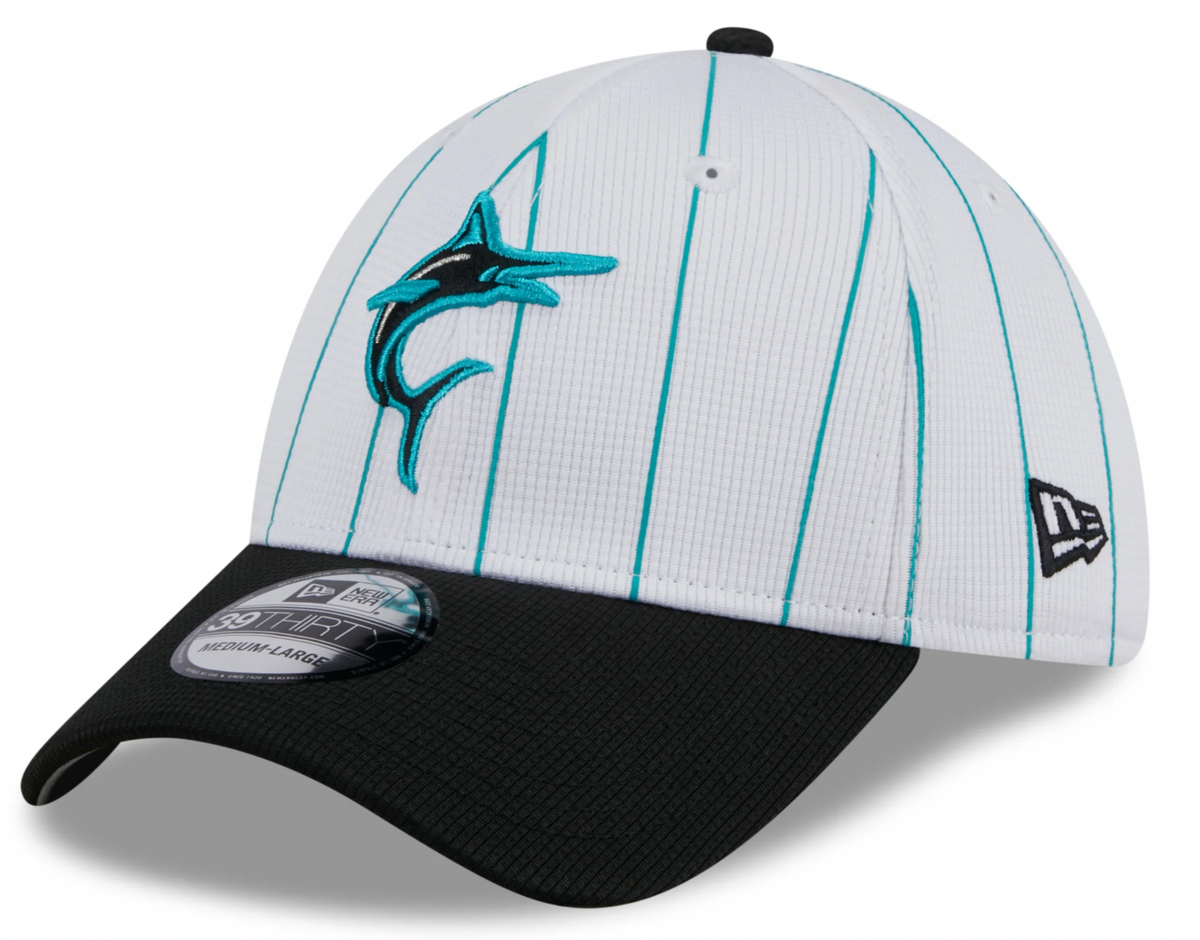 Miami Marlins New Era 2024 Batting Practice White/Black 39THIRTY Flex-Fit Hat for Men product image 1, provided for visual