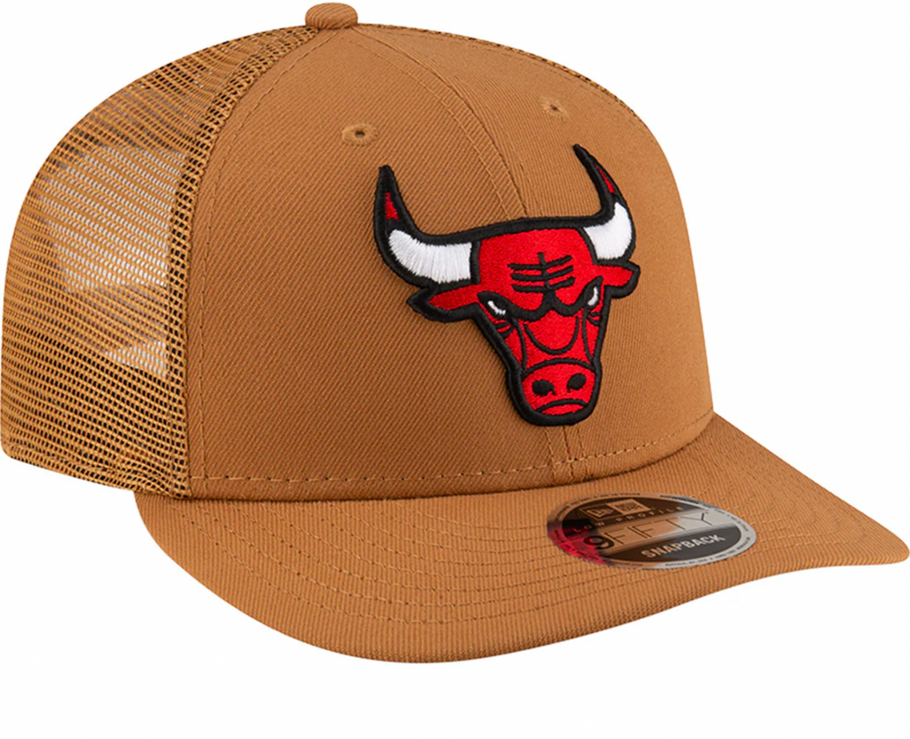 Chicago Bulls New Era Bronze Low Profile Trucker 9FIFTY Snapback Hat product image 3, provided for visual reference and