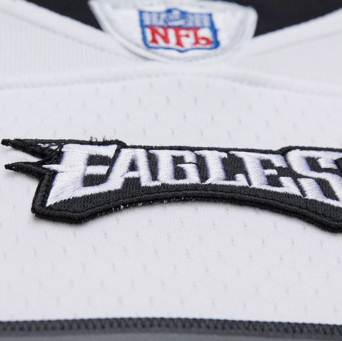 Terrell Owens Philadelphia Eagles 2004 White Mitchell & Ness Legacy Replica Jersey for Men product image 7, provided for