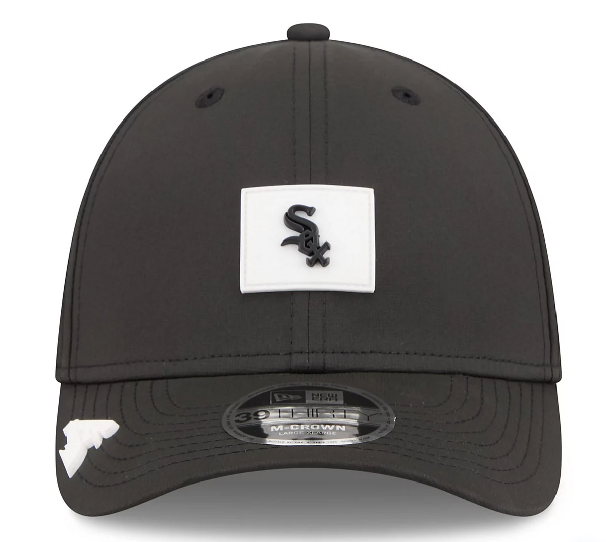 Chicago White Sox New Era 2026 Clubhouse M-Crown 39Thirty Black Flex Fit Hat product image 2, provided for visual reference