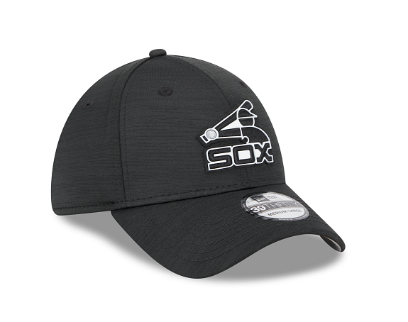 Chicago White Sox New Era Black 2023 Clubhouse 39THIRTY Flex Fit Hat for Men product image 3, provided for visual reference