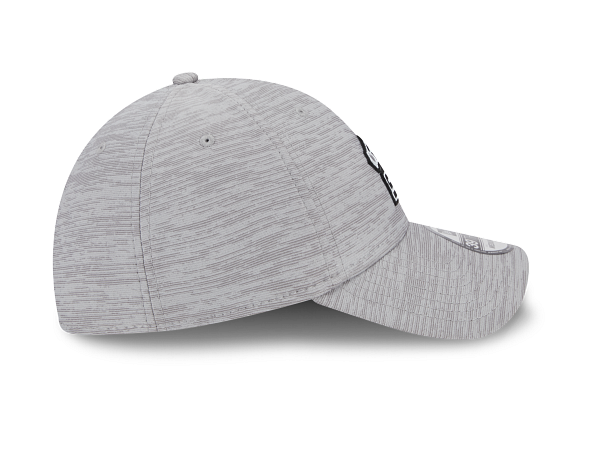 Chicago White Sox New Era Gray 2023 Clubhouse 39THIRTY Flex Fit Hat for Men product image 5, provided for visual reference