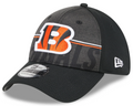 Cincinnati Bengals New Era NFL 2023 Training Camp Black Primary Logo 39THIRTY Flex Fit Hat for Men product image 1, provided