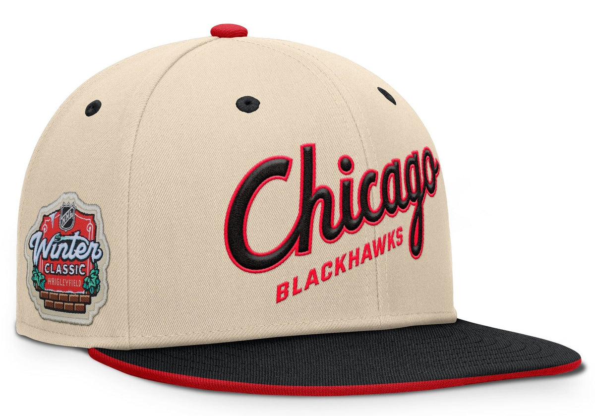 Chicago Blackhawks Fanatics Cream/Black 2025 NHL Winter Classic Snapback Hat for Men product image 1, provided for visual