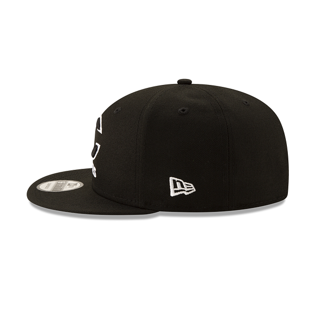 Chicago Bears New Era Black and White Basic 9FIFTY Adjustable Hat product image 4, provided for visual reference and product