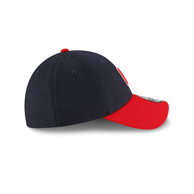 Cleveland Guardians Men’s New Era Navy MLB Team Classic Home 39Thirty Flex Fit Hat product image 5, provided for visual