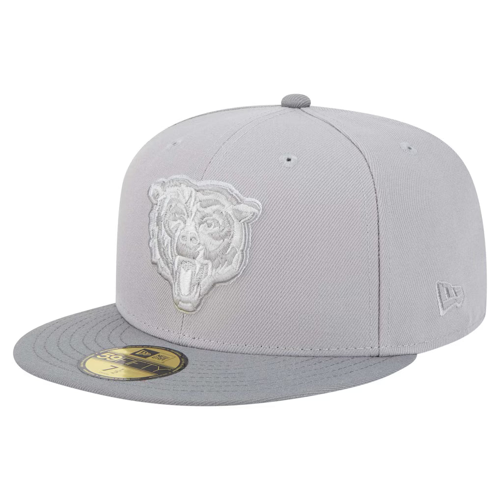 Chicago Bears New Era Gray/Graphite Iron Cloud 59FIFTY Fitted Hat product image 1, provided for visual reference and product