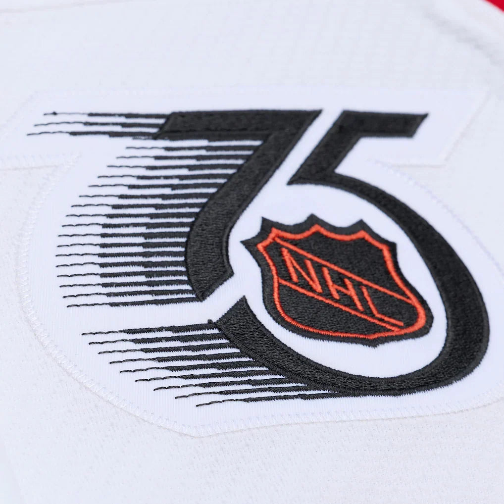 Jeremy Roenick Chicago Blackhawks White 1991-92 Power Play Jersey for Men product image 4, provided for visual reference and