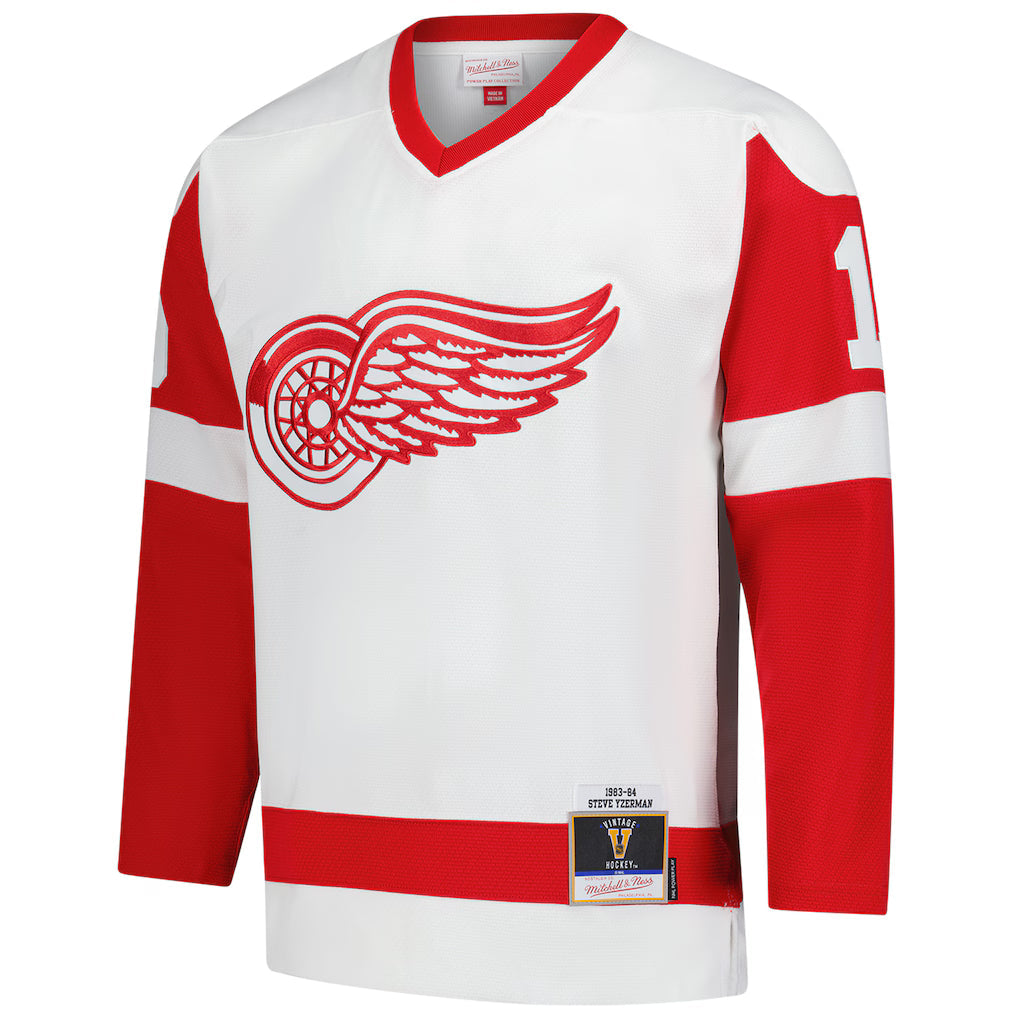 Steve Yzerman Detroit Red Wings 1983-84 White Mitchell & Ness Power Play Jersey for Men product image 2, provided for visual