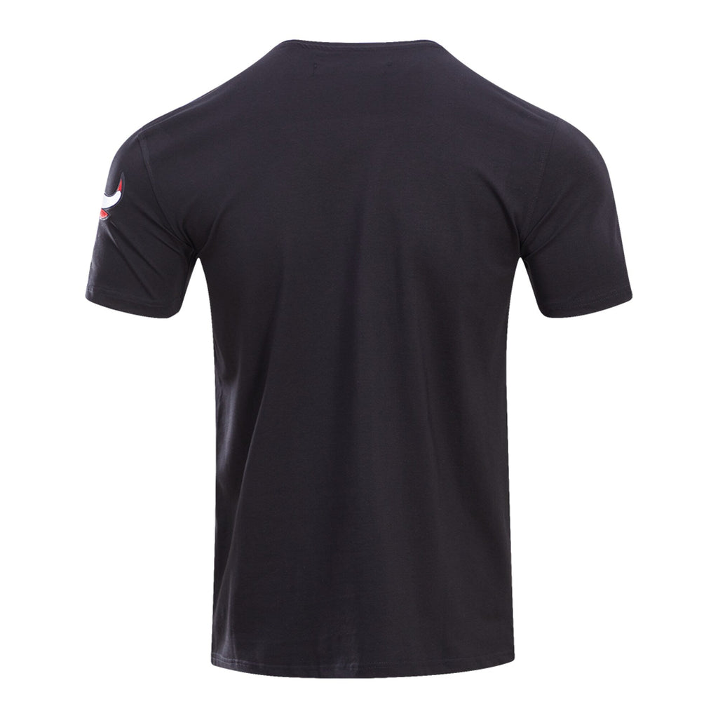Chicago Bulls Pro Standard Black Classic Bristle Slim-Fit T-Shirt for Men product image 3, provided for visual reference and