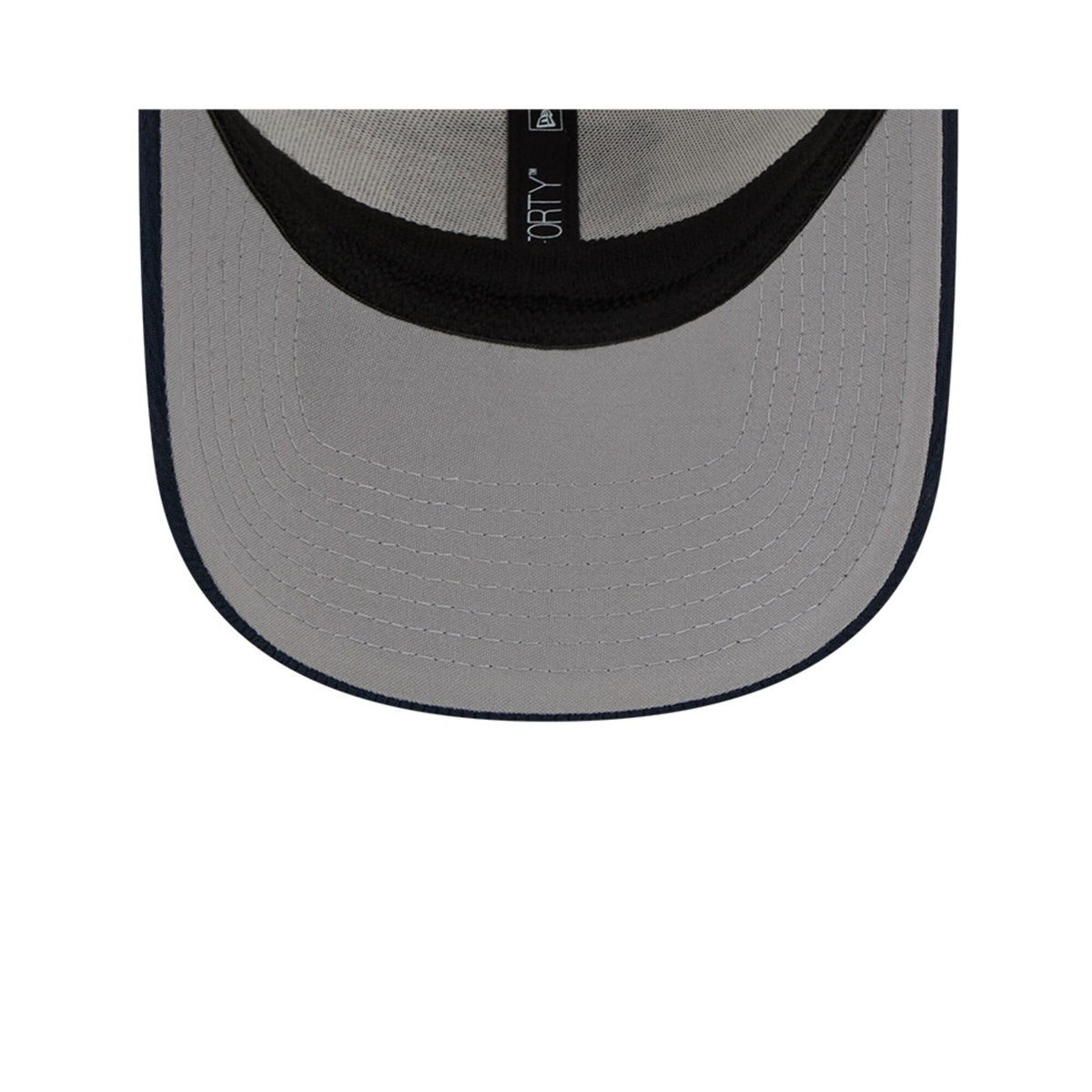 Chicago Bears New Era White/Navy 2023 NFL Alternate Logo 9FORTY Adjustable Hat for Men product image 5, provided for visual