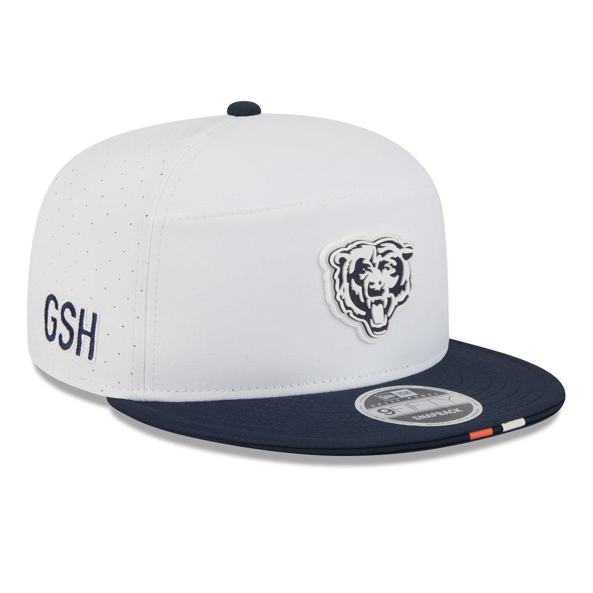 Chicago Bears New Era White/Navy 2025 NFL Training Camp Split Panel 9FIFTY Snapback Hat for Men product image 3, provided