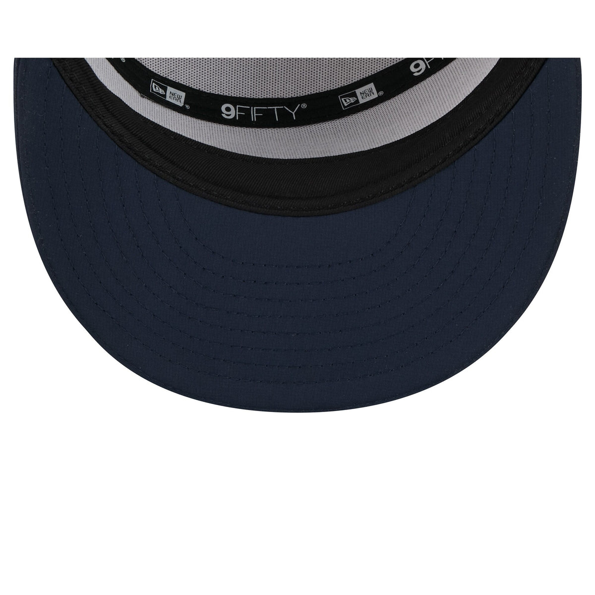 Chicago Bears New Era White/Navy 2025 NFL Training Camp Split Panel 9FIFTY Snapback Hat for Men product image 5, provided