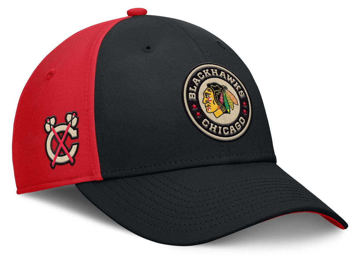 Chicago Blackhawks Fanatics 2025 NHL Winter Classic Flex Hat - Black/Red product image 1, provided for visual reference and