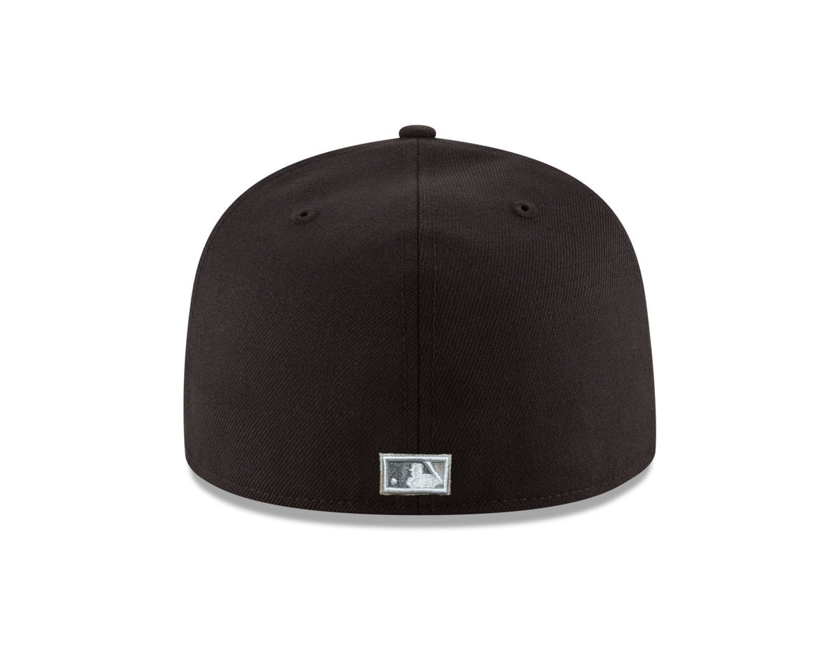 Chicago Cubs New Era Black Static 59FIFTY Fitted Hat product image 6, provided for visual reference and product detail review